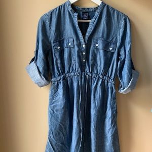Gap Maternity Jean Dress size S